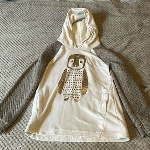Cat & Jack Penguin Hoodie Girls Size M (7/8)